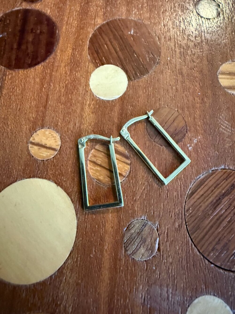 Vintage Solid 14K Yellow Gold Rectangle Hoops Huggies Earrings